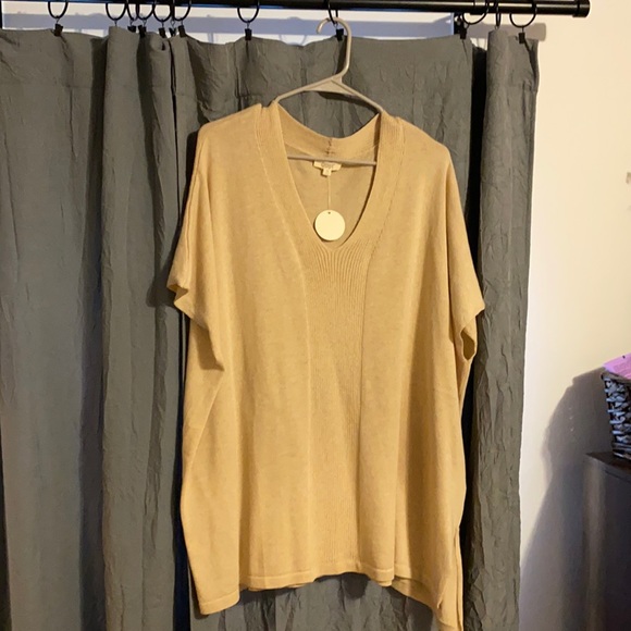 NWT Oddy beige colored sweater - Picture 1 of 5